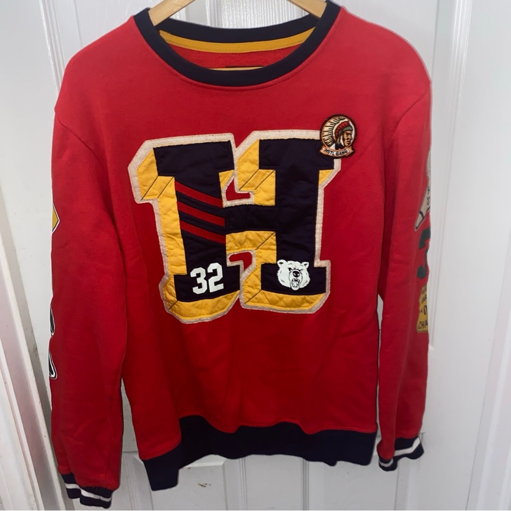 Hustle Gang Indian Chief Patch Varisty Logo Red  Sweatshirt Size Large